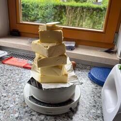 Butter für die Glasur abwiegen.