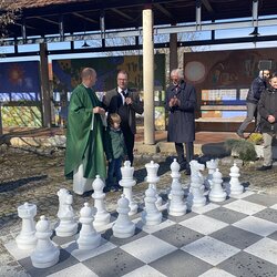 Schach- Gottesdienst und Einweihung des Oudoor- Schachs