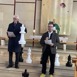 Schach- Gottesdienst und Einweihung des Oudoor- Schachs