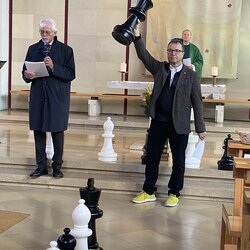 Schach- Gottesdienst und Einweihung des Oudoor- Schachs