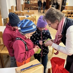 Geschenke für die SternsingerInnen ...