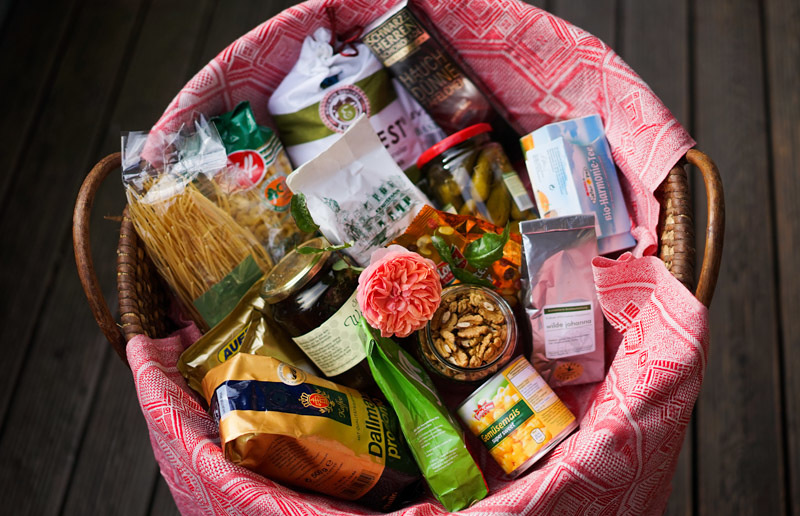 Foto: Fritz Hirzabauer Für viele Menschen ist ein voller Einkaufskorb keine Selbstverständlichkeit.