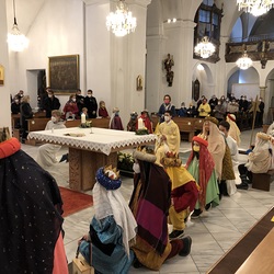 Kniebeuge der Könige / Minis